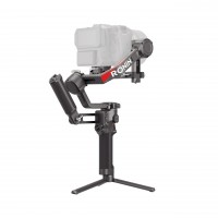 DJI RS 4 PRO Gimbal Stabilizer Combo